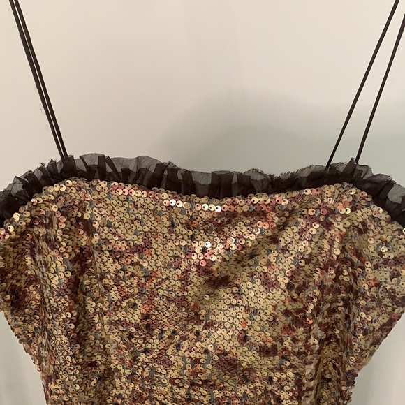 Hoaglund sequence dress - Picture 3 of 6